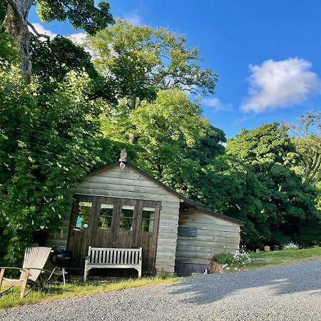 Faraway Follies Villa Llandegla Luaran gambar